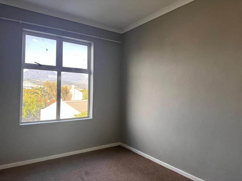 1 Bedroom Property for Sale in Guldenland Western Cape